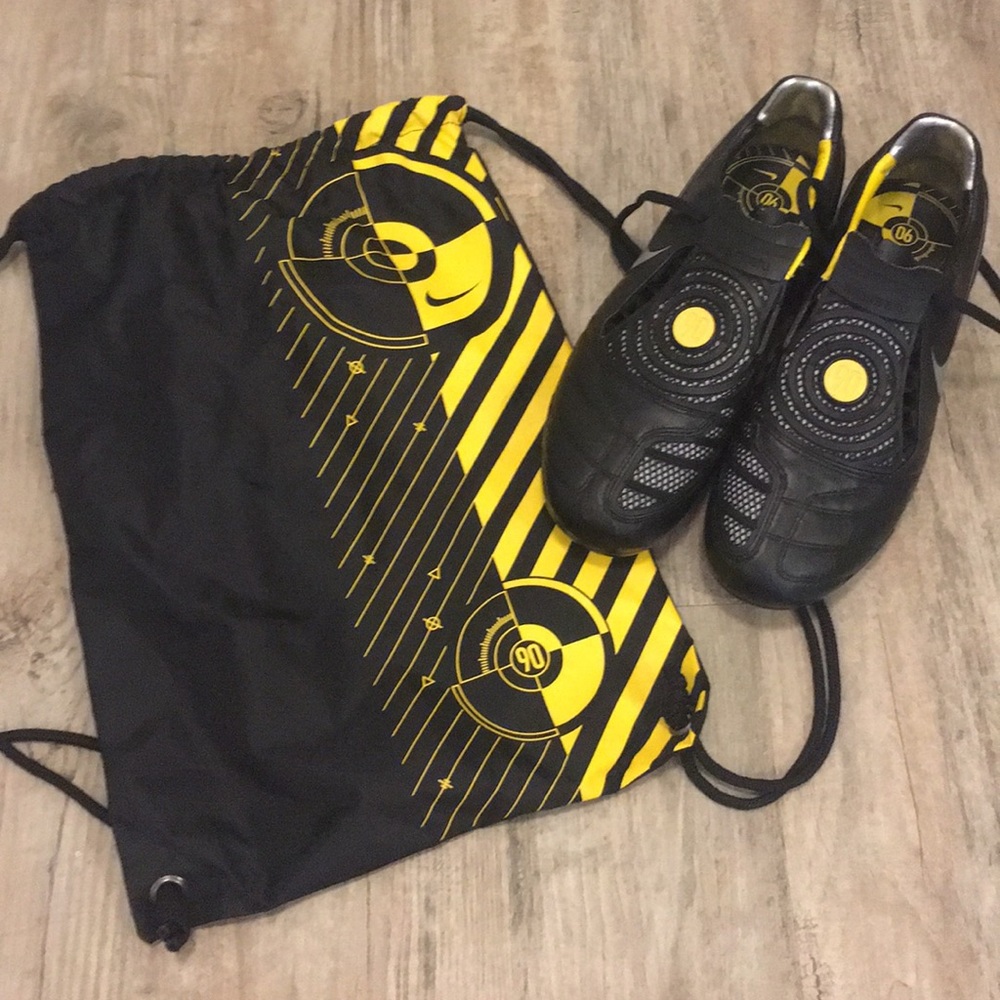 Nike total 90 soccer cleats! ⚽️